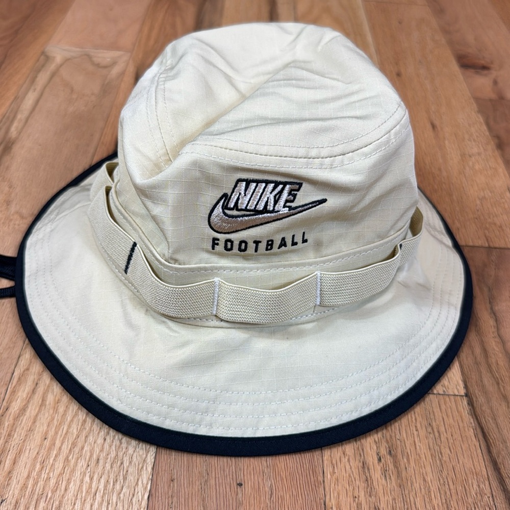 Nike OnField Football Dri-Fit Apex Boonie Khaki Tab Bucket Hat Safari SZ M Black